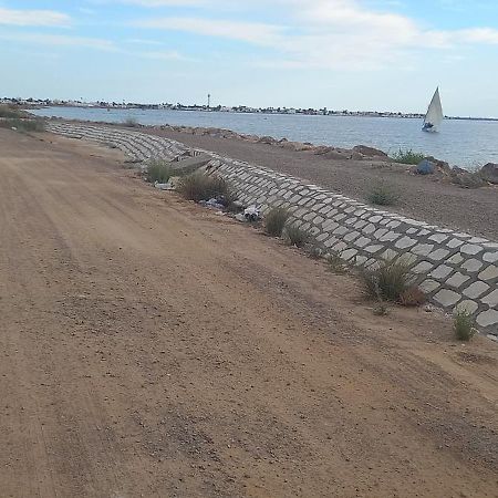 Sidi el MoujahedMaison 2 Terrasses En Bord De Mer别墅 外观 照片