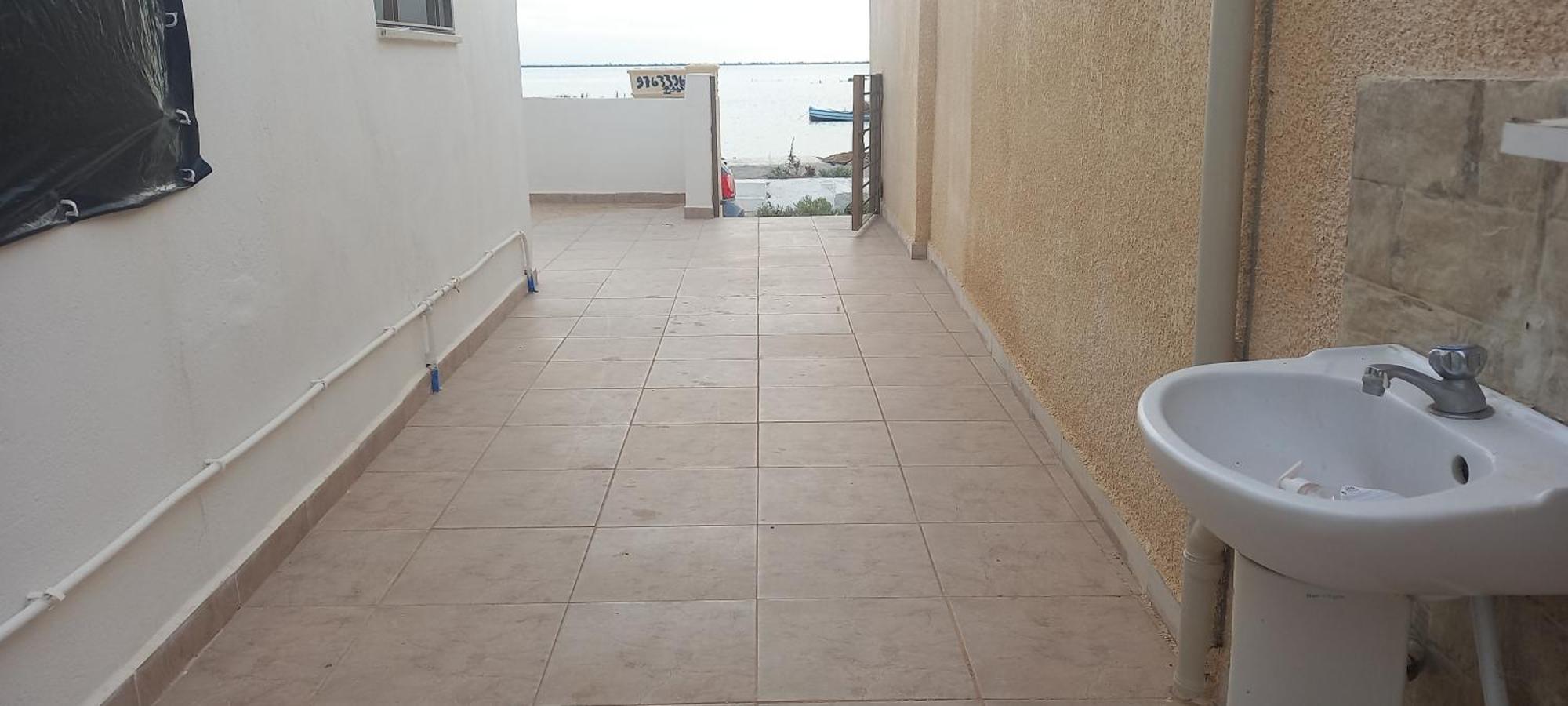 Sidi el MoujahedMaison 2 Terrasses En Bord De Mer别墅 外观 照片